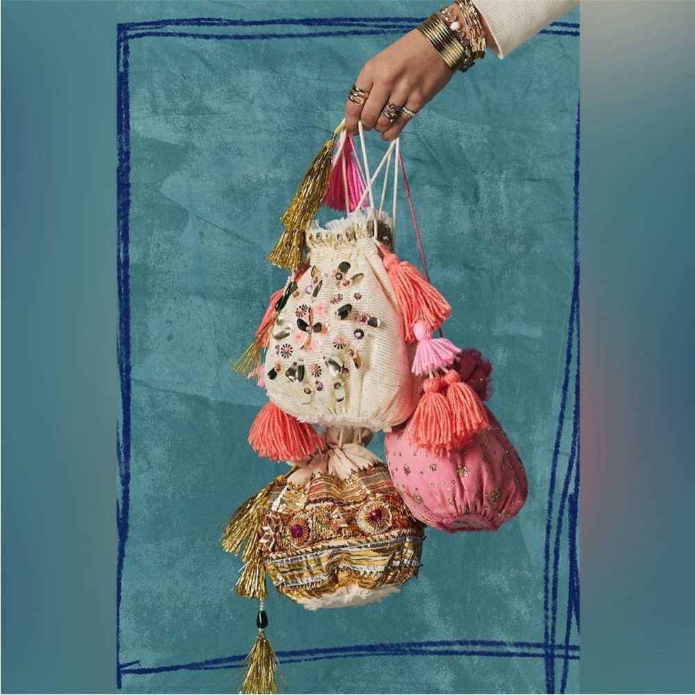 Free People Seasons Sparkle Mini Gift Sack Embroidered Pouch Bag Gold NEW NWT - Picture 5 of 14